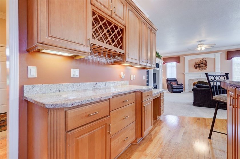 Impeccably maintained and thoughtfully designed, this spacious - photo 17