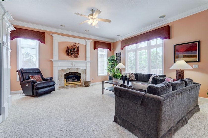 Impeccably maintained and thoughtfully designed, this spacious - photo 21