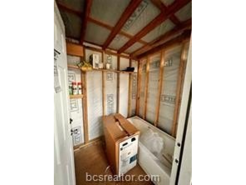 Come take a look at this waterfront lot. Has a small cabin - photo 17
