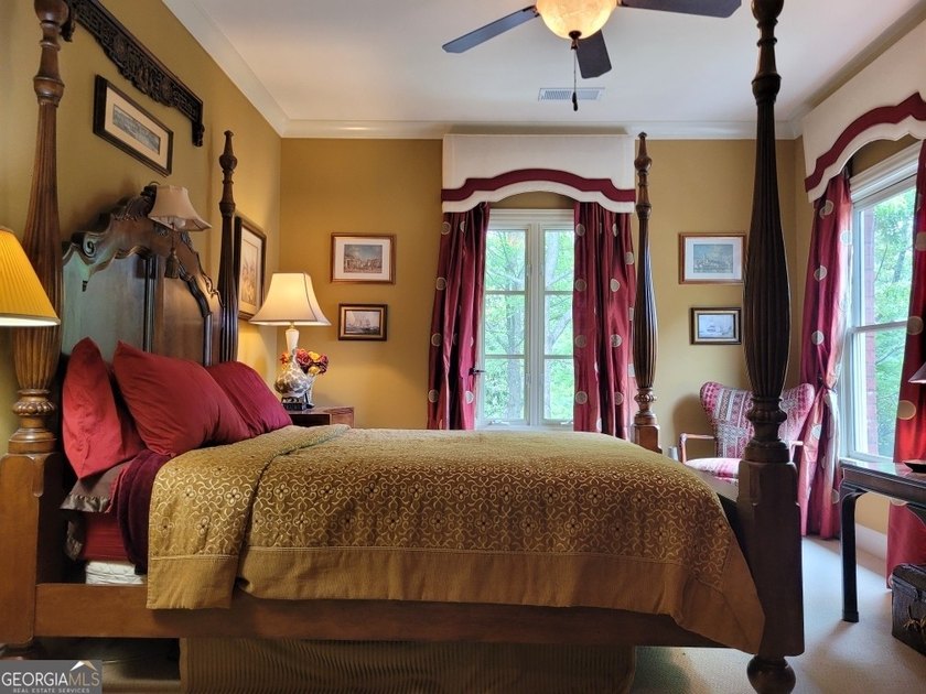 Stunning, move-in ready traditional executive home in highly - photo 12