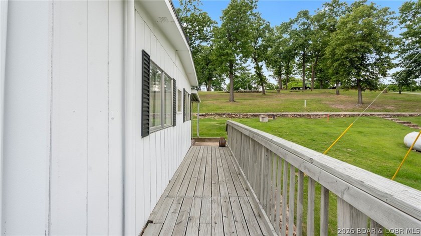 Move-in ready lakeview cabin featuring 2 bedrooms, 1 bath, and - photo 30