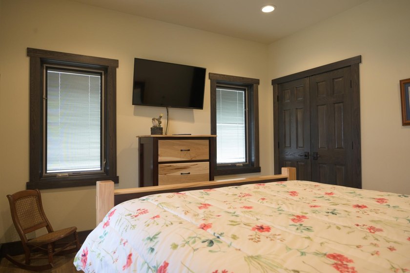 Amazing custom built home on 40 wooded acres near White Lake in - photo 28