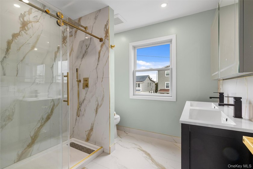BRAND NEW !!- COMPLETELY RENOVATED-2 BEDROOM, 2 FULL BATHROOM - photo 2