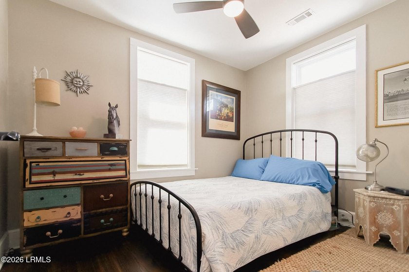 Downtown Beaufort Charm Meets Modern Luxury. Step into a - photo 12
