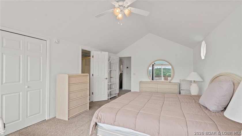 Move-in ready lakeview cabin offering 3 bedrooms, 2 baths, and - photo 25
