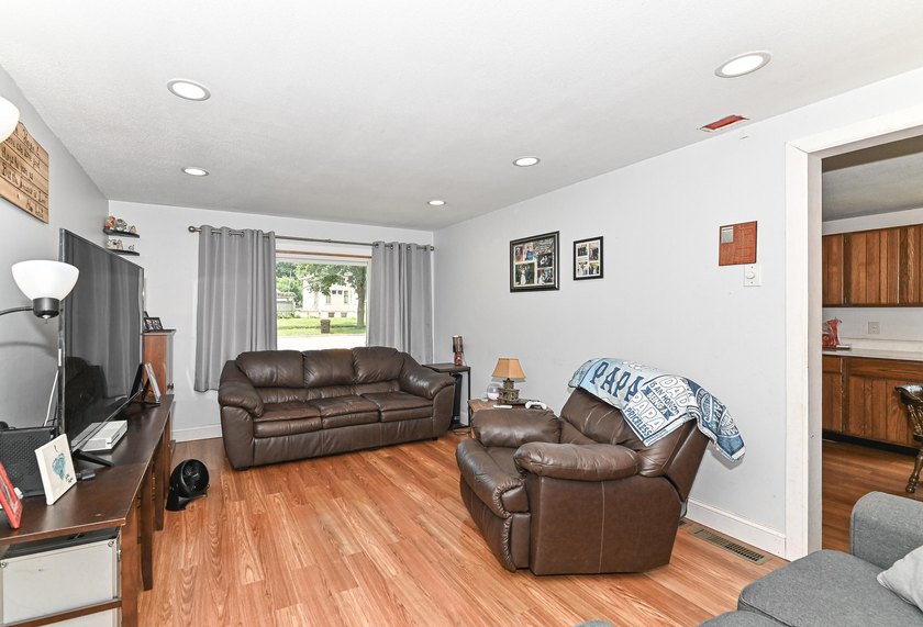 Charming Delavan home situated on a spacious 0.89-acre lot - photo 9