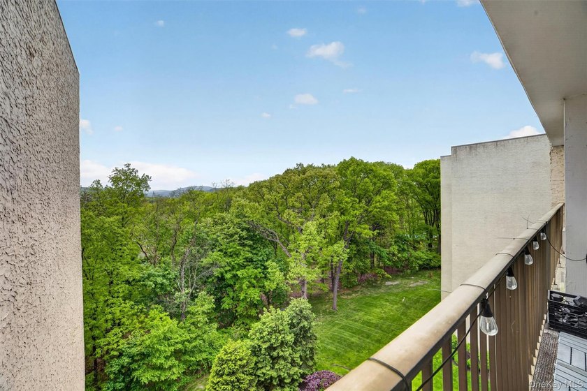 Welcome to River House, where scenic beauty meets everyday - photo 26