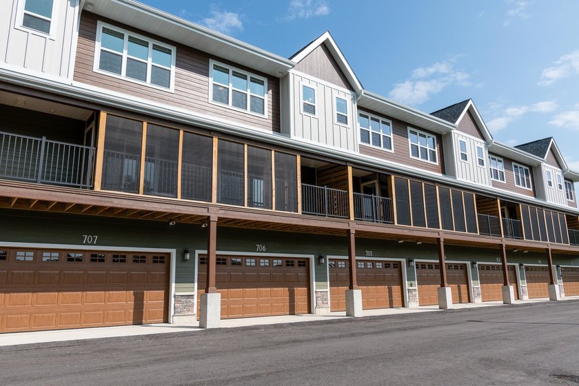 Discover refined townhome living at Lacy Ridge, Fitchburg's - photo 38
