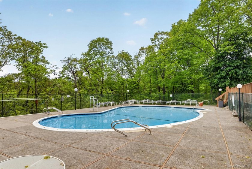 Welcome to River House, where scenic beauty meets everyday - photo 39