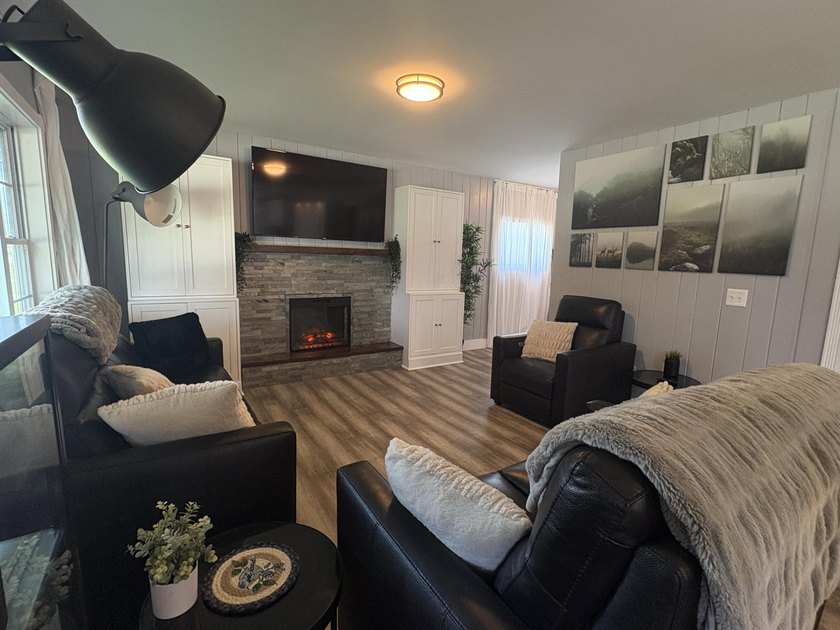 Completely reimagined from the inside out, 422 Peltoma blends - photo 8