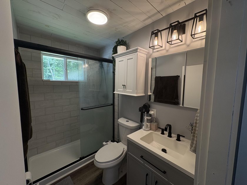 Completely reimagined from the inside out, 422 Peltoma blends - photo 10