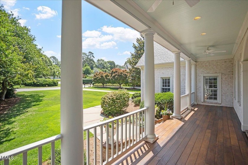 Rare opportunity to own this one-owner custom-built home in - photo 10