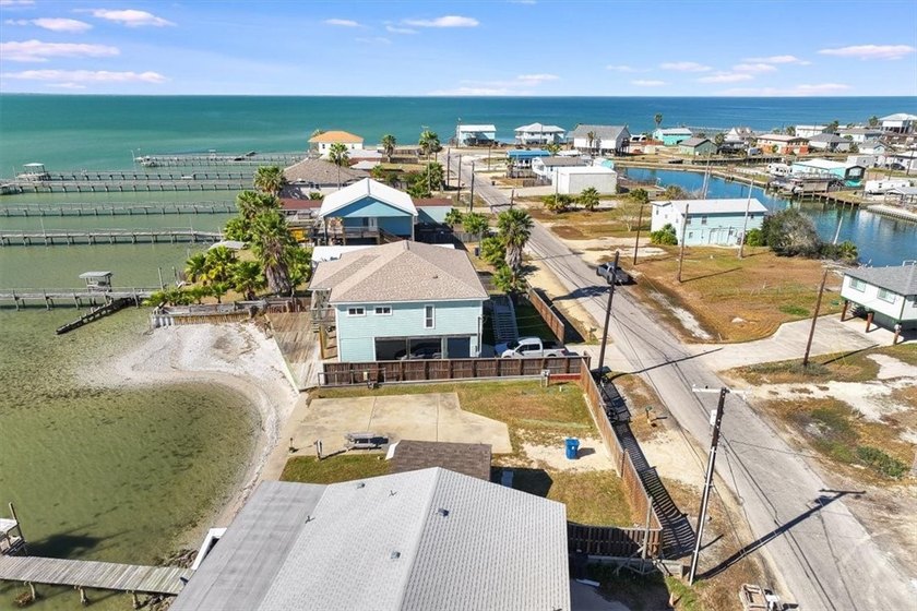 PREMIER BAYFRONT LOT - *PRICE IMPROVEMENT* - Wake up to endless - photo 8