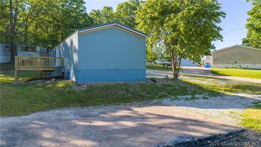 Completely refreshed and move-in ready, this beautifully - photo 21