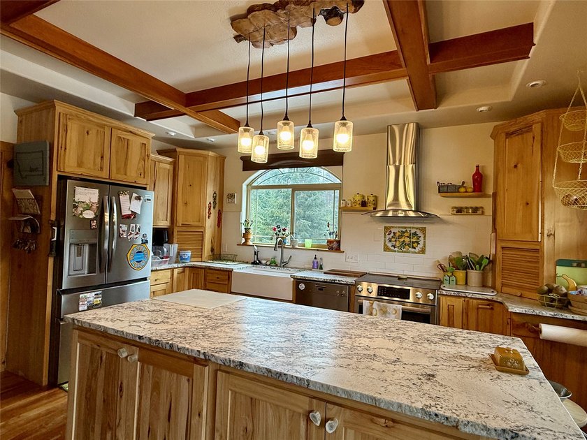 This peaceful Montana property sits on 39.90 acres offering a - photo 24