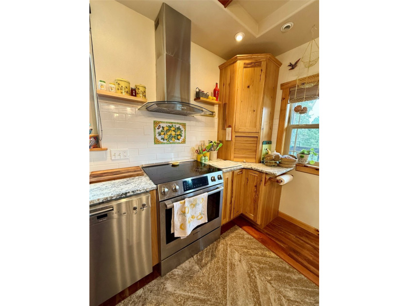 This peaceful Montana property sits on 39.90 acres offering a - photo 29