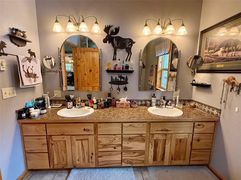 This peaceful Montana property sits on 39.90 acres offering a - photo 42