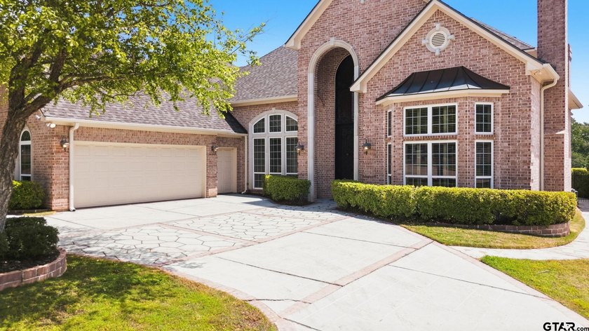 This extraordinary estate is located in the gated community of - photo 48