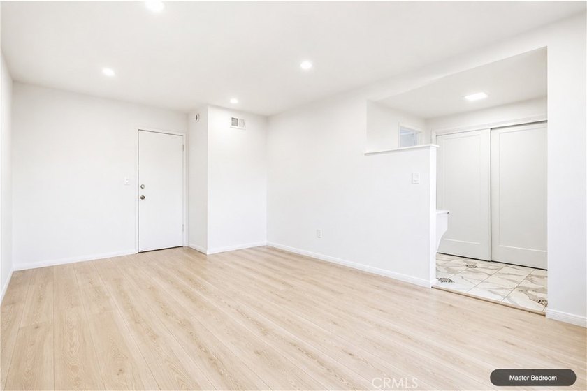 Welcome to this beautifully maintained and thoughtfully updated - photo 15