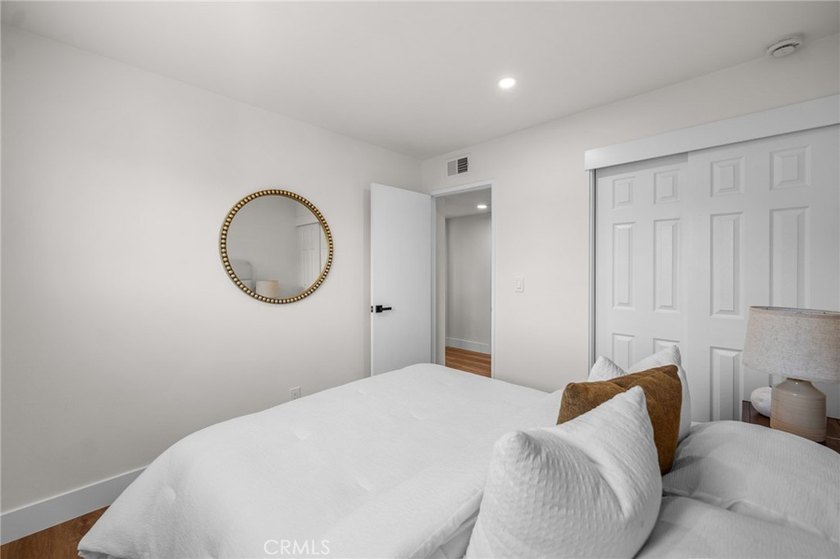 Beautifully Updated 3-Bedroom Home in Prime Torrance Location! - photo 24