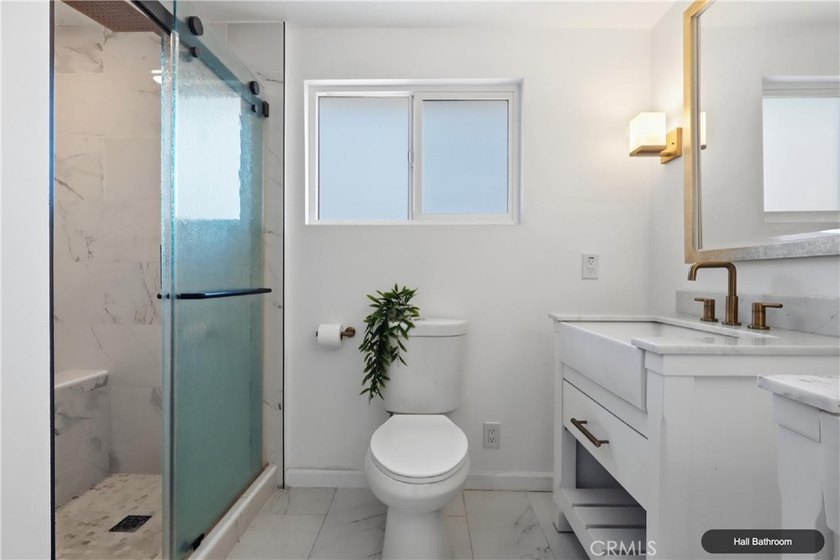 Welcome to this beautifully maintained and thoughtfully updated - photo 25