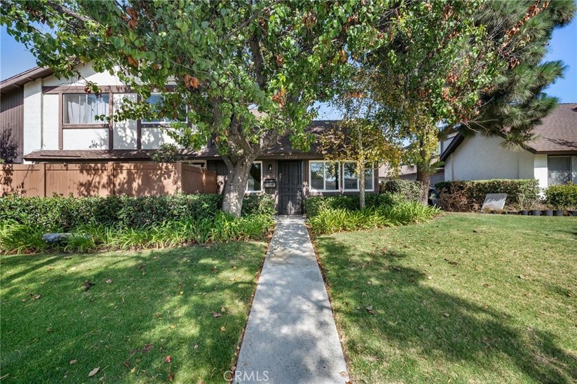 Beautifully Updated 3-Bedroom Home in Prime Torrance Location! - photo 35