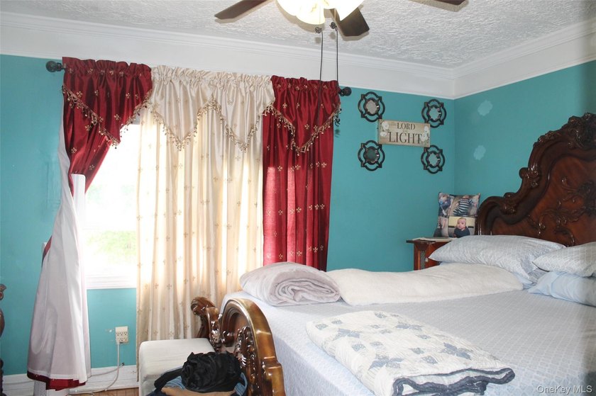 Welcome to 144-32 158th Street, Jamaica, NY 11434 - a - photo 13