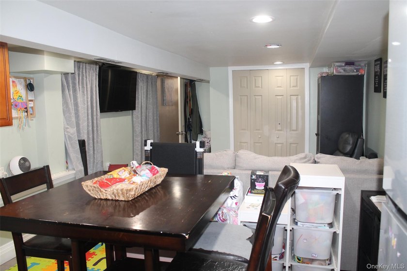 Welcome to 144-32 158th Street, Jamaica, NY 11434 - a - photo 20
