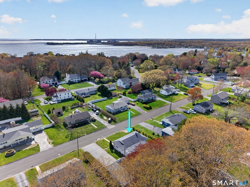 Welcome to the sought-after Pleasure Beach community-where - photo 4