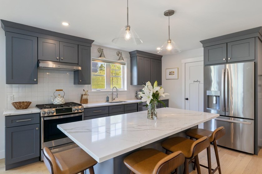 Built by the highly regarded On Point Construction, this - photo 8