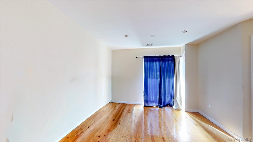 All information are deemed correct, but potential buyers need - photo 9