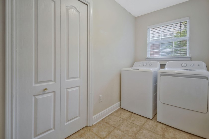Welcome to Tecumseh Lane in the desirable gated Cobia Bay - photo 36