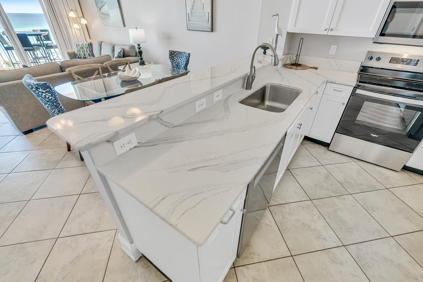 UPDATED CONDO located at Majestic Sun with direct garage access - photo 14