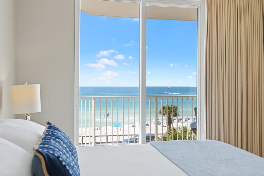 UPDATED CONDO located at Majestic Sun with direct garage access - photo 27
