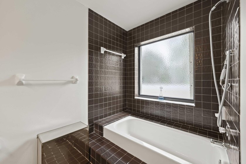 Move right into this beautifully updated 4-bedroom + office - photo 27