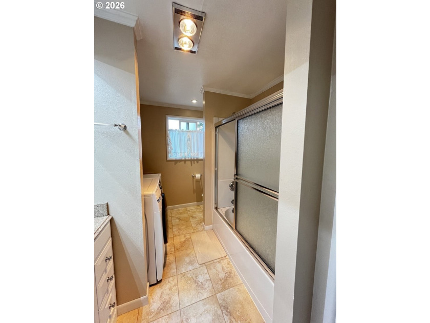 Versatile two-story home offering an ideal multi-generational - photo 36