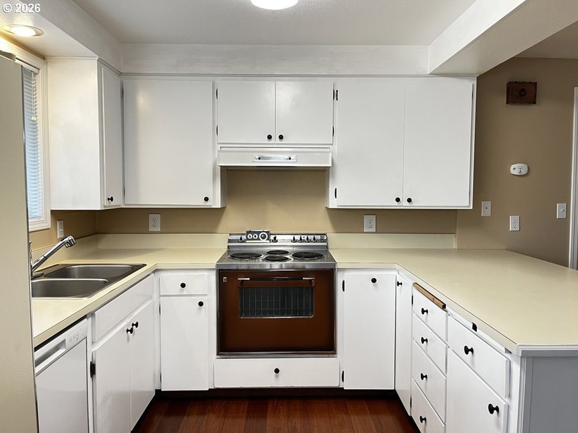 Versatile two-story home offering an ideal multi-generational - photo 43