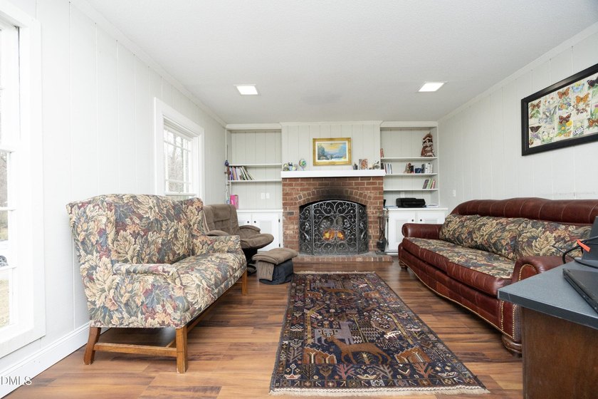NO HOA &amp; 1.64 ACRES! Welcome home to this secluded and charming - photo 18