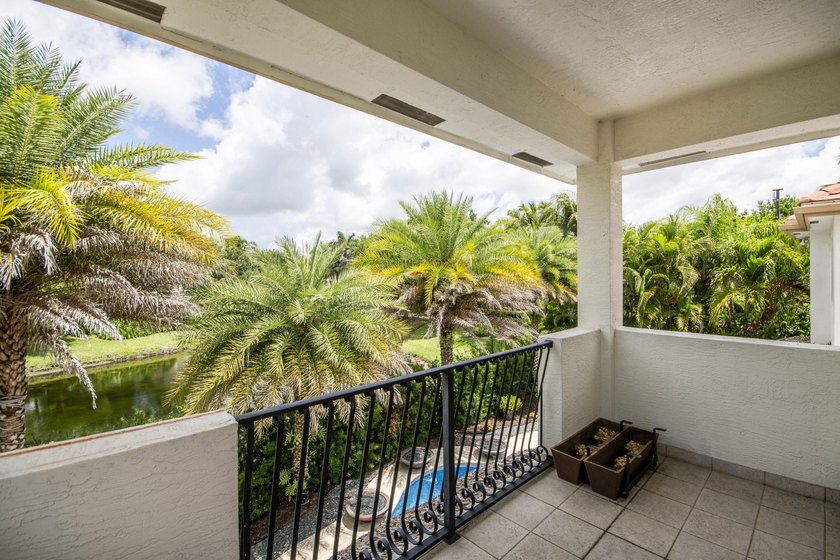 A private backyard paradise with a custom Van Kirk pool, tiki - photo 30
