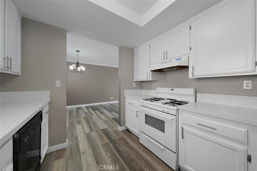 Beautifully updated 2-bedroom, 2-bathroom condo offering a - photo 10