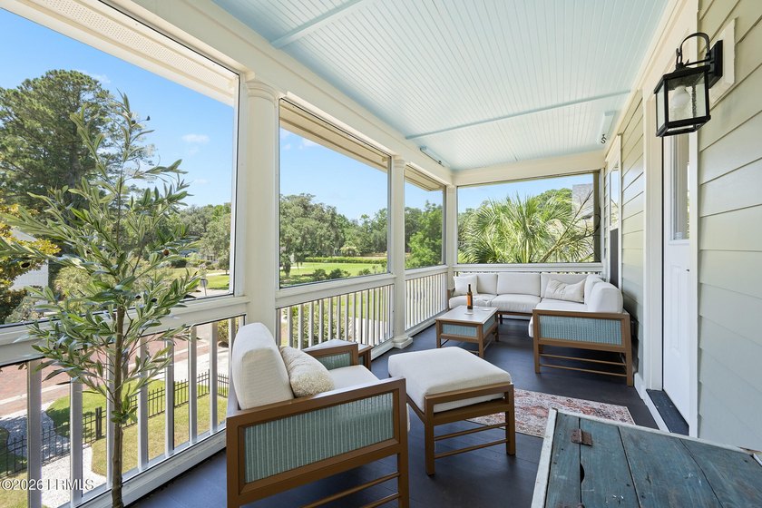 Timeless Lowcountry architecture meets modern comfort in this 4 - photo 45