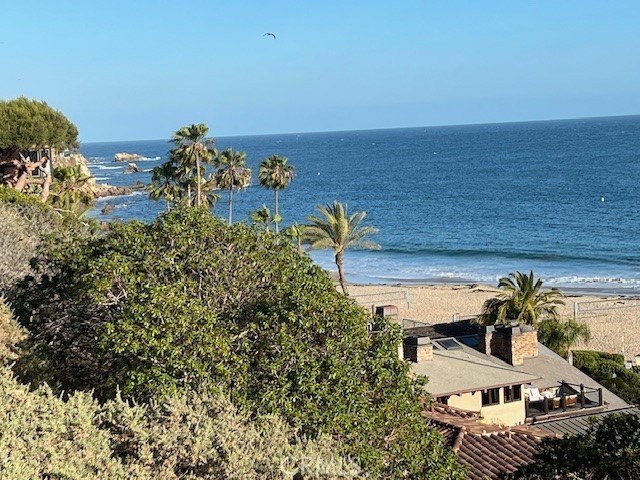 Step into the ultimate Corona del Mar lifestyle at 603 Acacia, a - photo 33