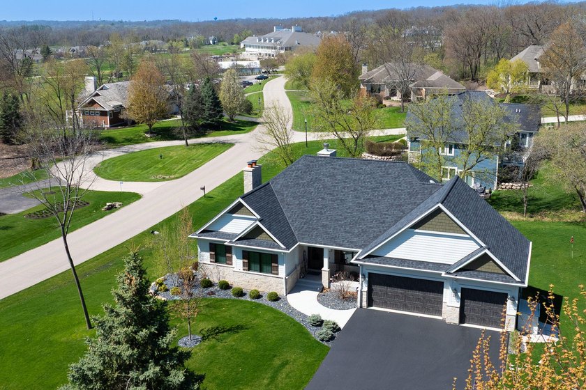 Custom built in 2023 for phenomenal entertaining &amp; restorative - photo 5