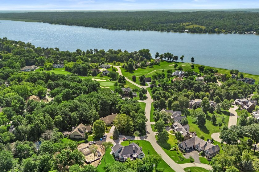 Custom built in 2023 for phenomenal entertaining &amp; restorative - photo 7