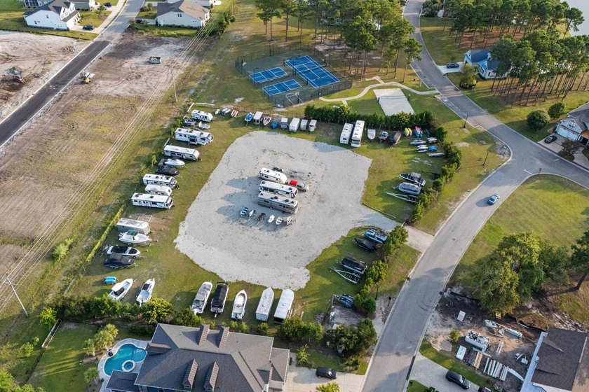 Situated on a large, premium lot that backs up to a private - photo 41