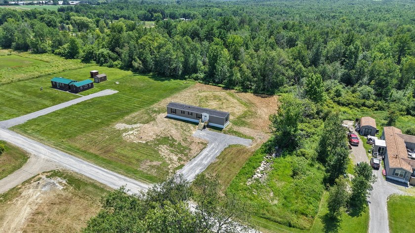 Welcome to easy, worry-free living in this brand-new 2-bedroom - photo 6