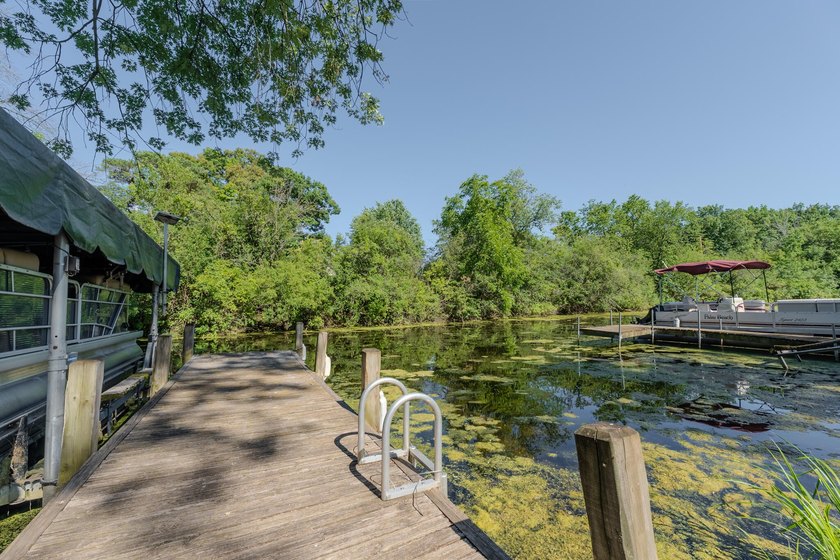 This beautifully renovated home offers a unique opportunity to - photo 2