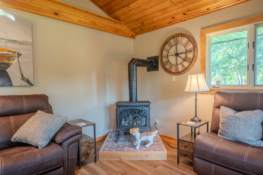 This beautifully renovated home offers a unique opportunity to - photo 8