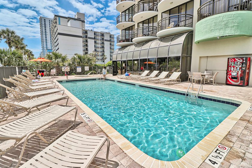 Incredible opportunity to own a fully furnished, turnkey - photo 35
