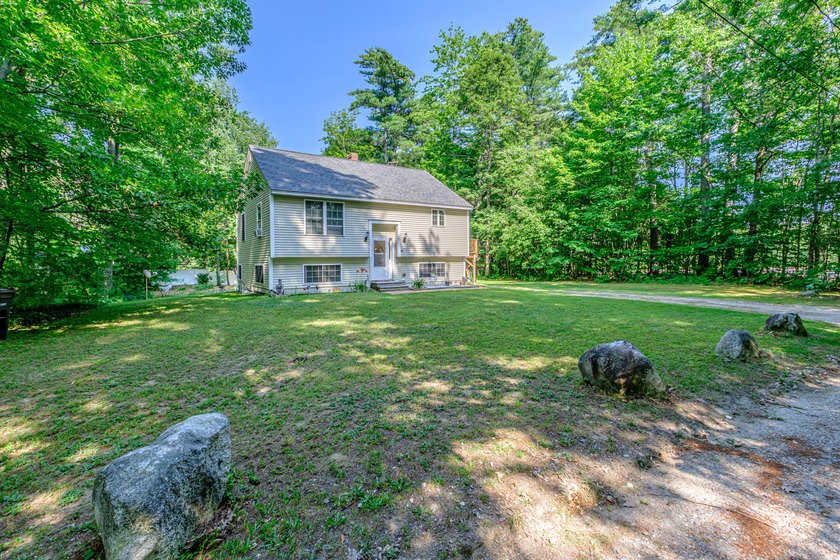 Move right into this well-maintained home, perfectly situated on - photo 3